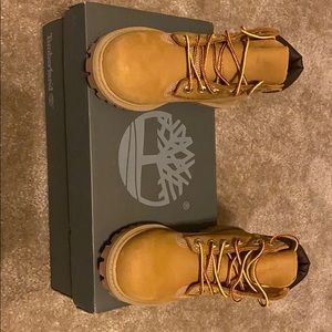 Toddler (Size 10)  Timberland Construction Boots